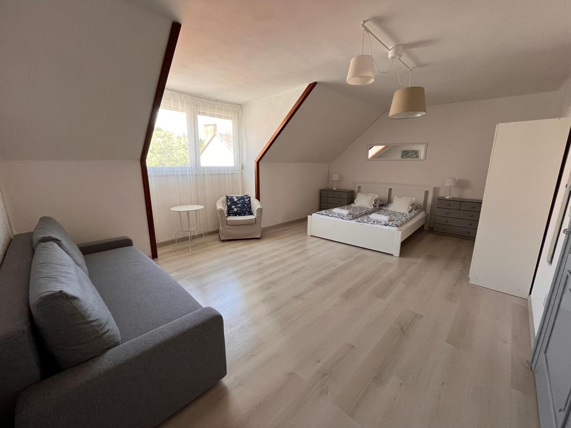 Pacsirta Apartman Grand Eger Exteriör bild